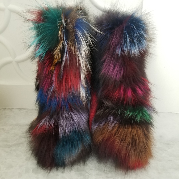Multi-Color Fur boots 7 - Picture 4 of 14